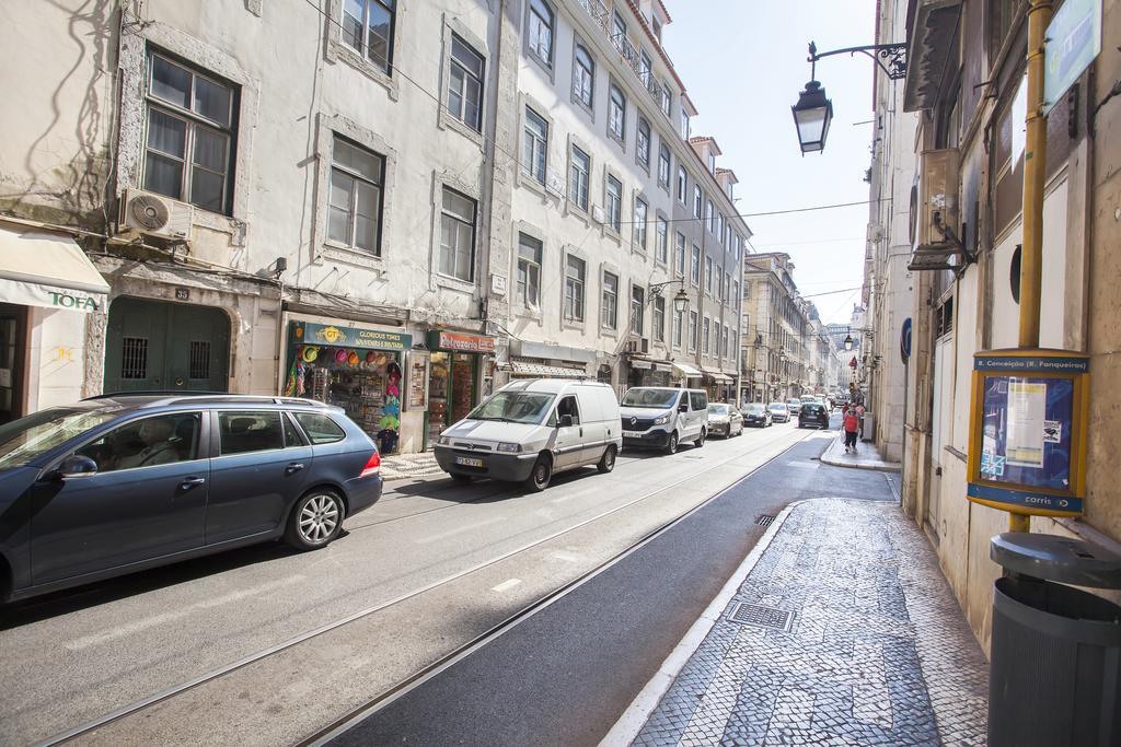 Historical City Center Apartment Lisbona Esterno foto