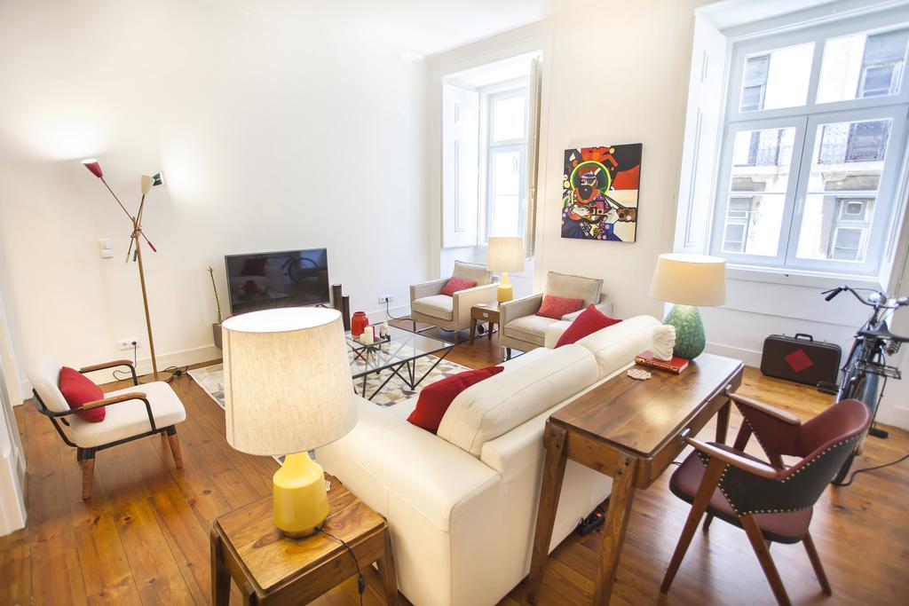 Historical City Center Apartment Lisbona Esterno foto