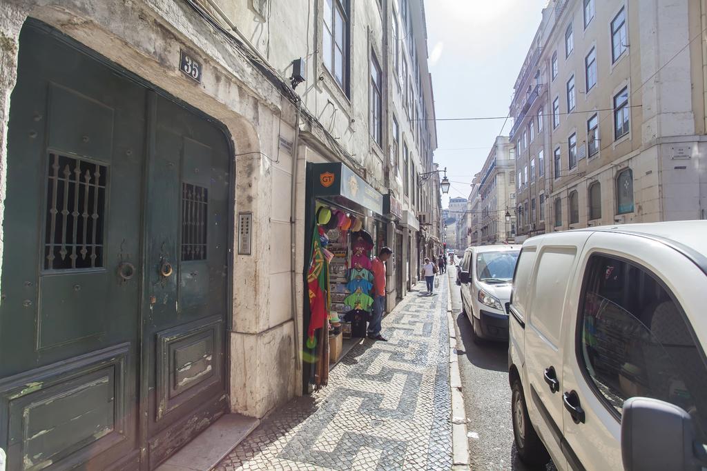 Historical City Center Apartment Lisbona Esterno foto