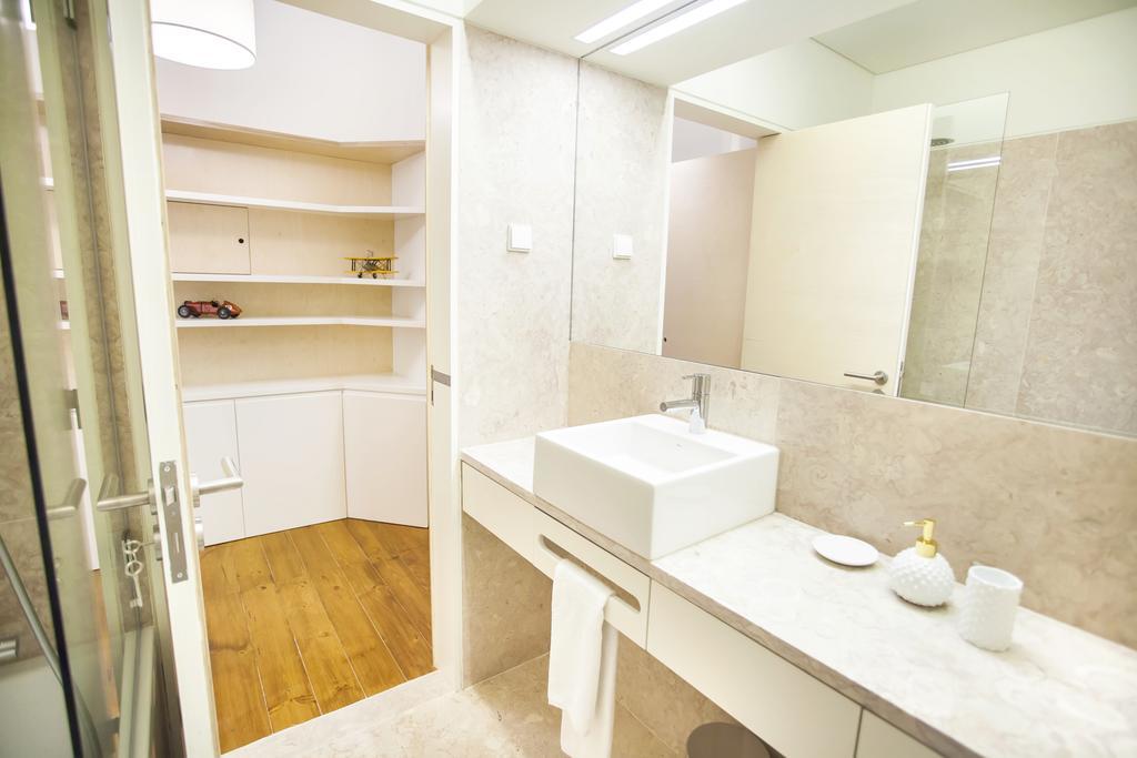 Historical City Center Apartment Lisbona Esterno foto