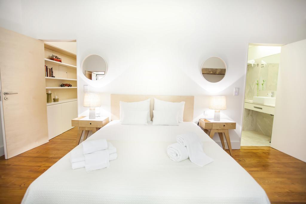 Historical City Center Apartment Lisbona Esterno foto