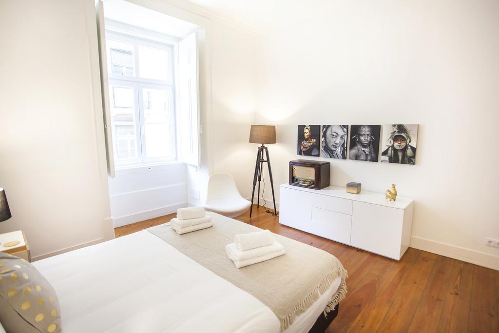 Historical City Center Apartment Lisbona Esterno foto
