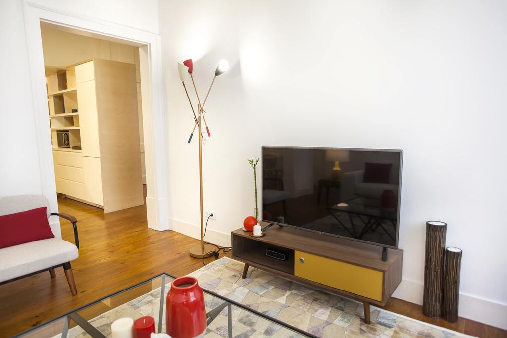 Historical City Center Apartment Lisbona Esterno foto